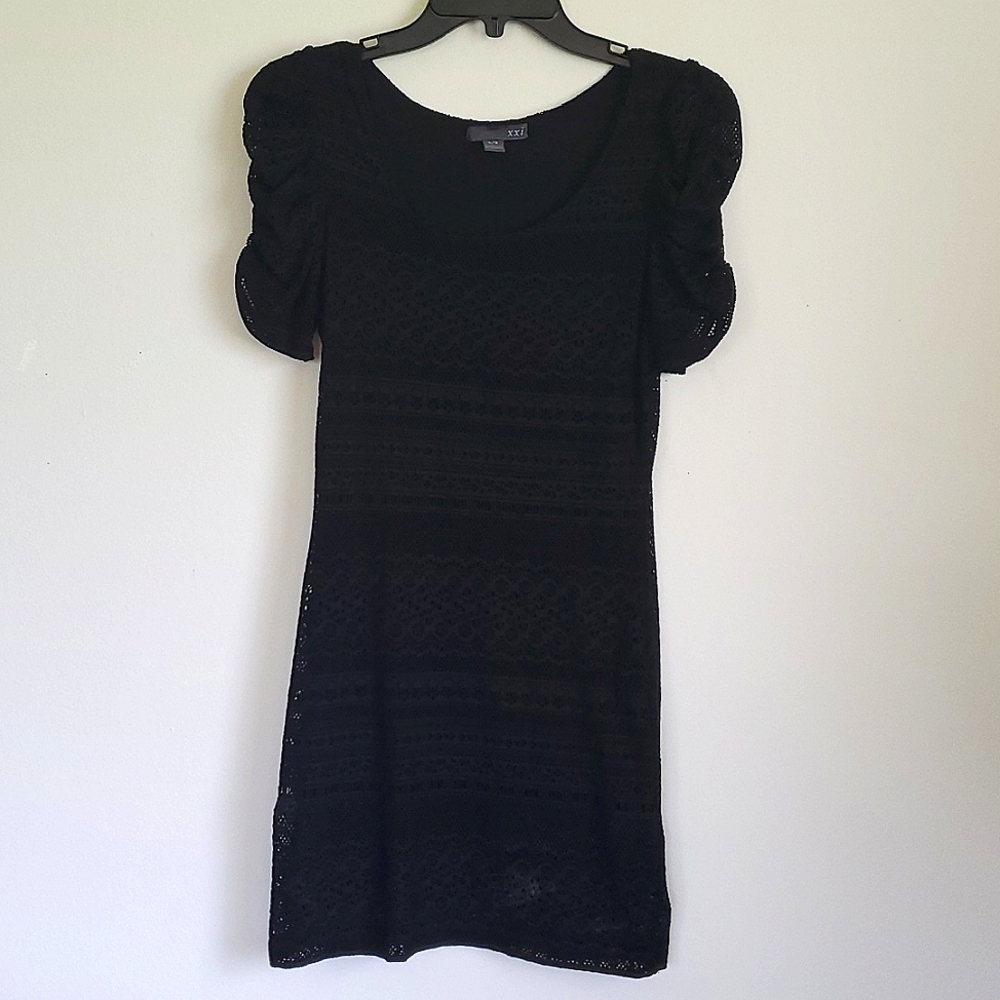 Black lace dress